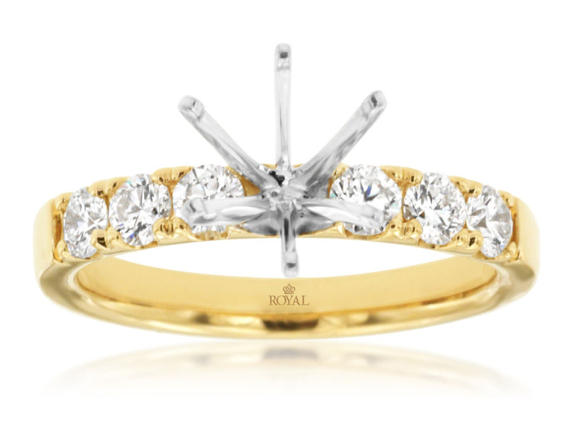 Classic Diamond Engagement Setting