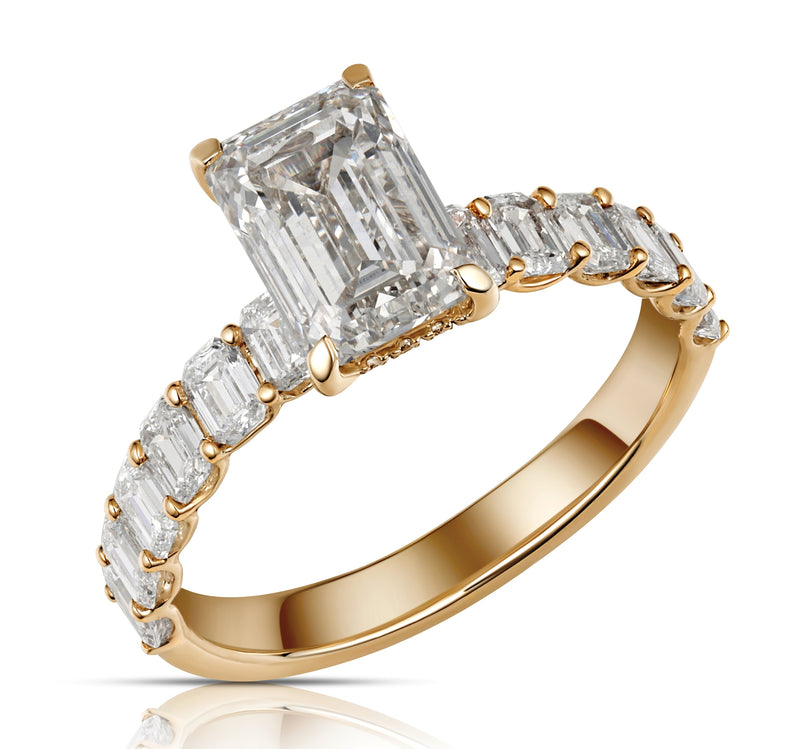3.19 CTW Emerald E VS1 Lab Diamond Gold Ring