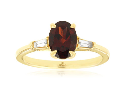 14K Yellow Gold Oval Garnet & Baguette Ring
